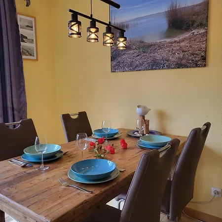 Fh Nordlicht * Wustrow (Fischland)